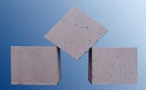 使用蒸壓加氣塊時需要注意的細(xì)節(jié)